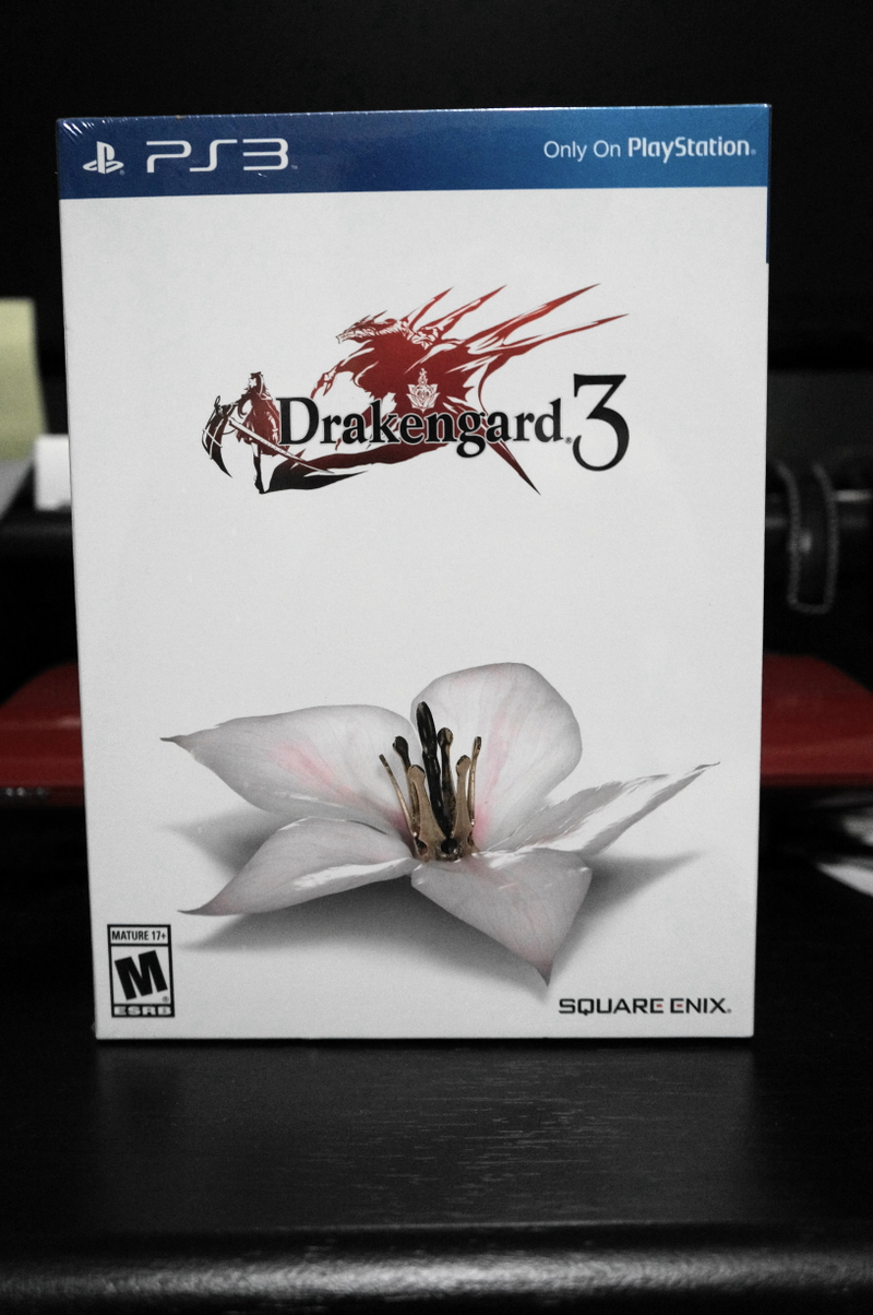 Illustration for article titled Drakengard 3 Collector Edition Unboxed